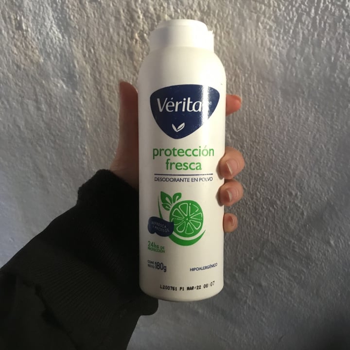 photo of Veritas Desodorante en polvo shared by @jannacatts on  30 Jun 2021 - review