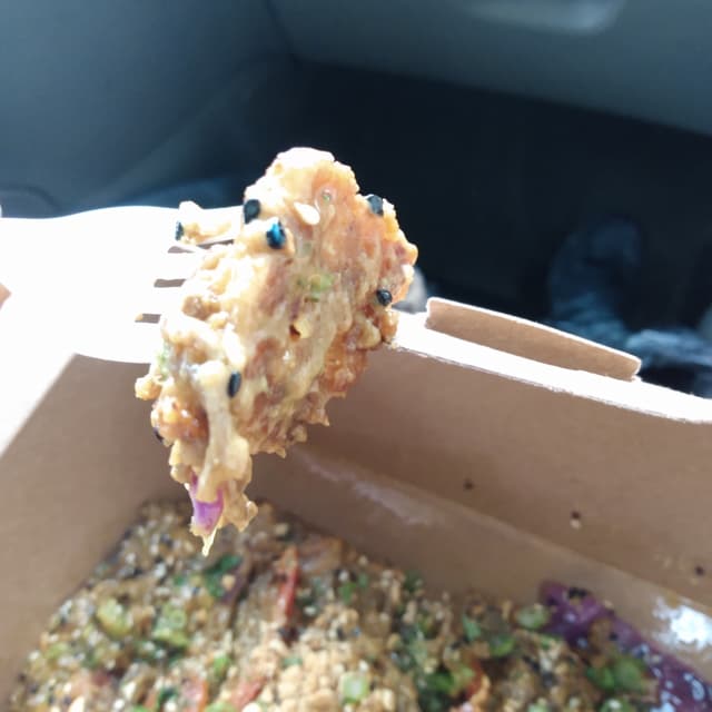 菜肴“Wicked thai peanut stir-fried”的照片