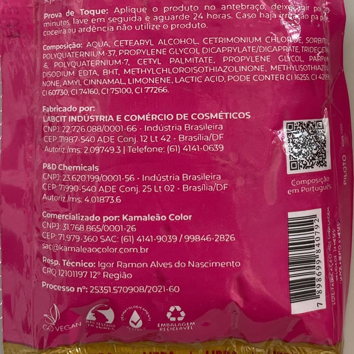 photo of Kamaleão Color MÁSCARA PIGMENTANTE shared by @carolinalumy on  12 May 2022 - review