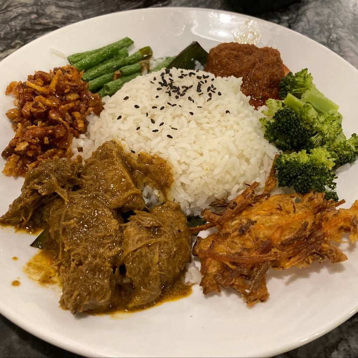 Warung Ijo Geylang Singapore Nasi Lemak Rendang Review Abillion