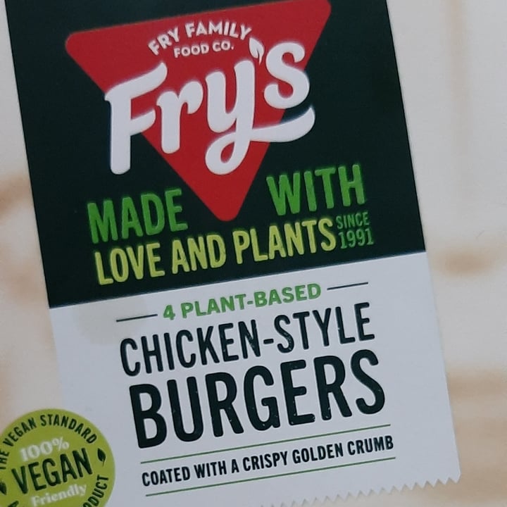 photo of Fry's Family Food Chicken-Style Burgers shared by @chloeahlers on  19 Aug 2021 - review