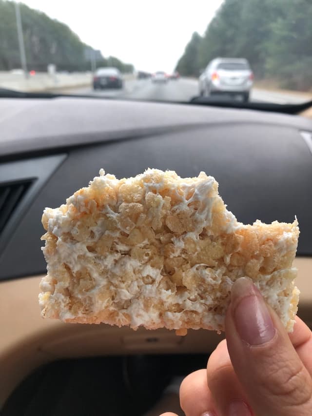 Foto del plato “Marshmellow Rice Bars”