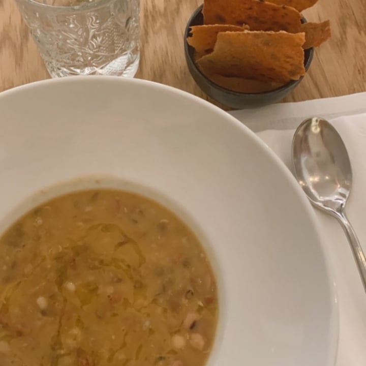 review photo of Orto Osteria dalla terra Zuppa di legumi, paté di fagioli e sfoglia croccante di patate shared by @greenforourplanet on 14 Jul 2022 - review