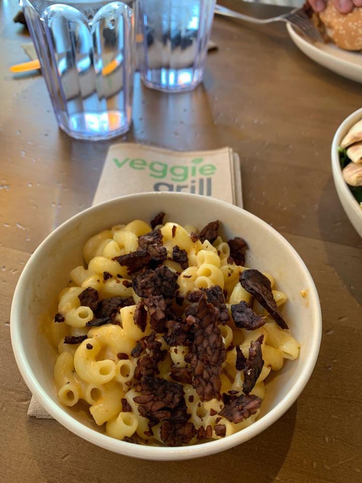 photo of Veggie Grill Mac & Cheese With Vegan Bacon shared by @veganpetite on  01 Aug 2019 - review