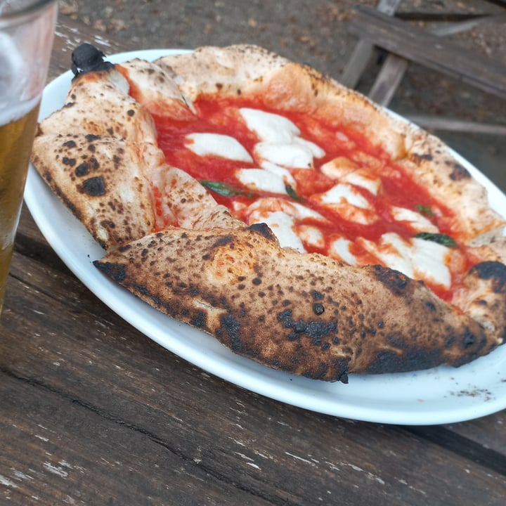photo of Parco Romano Biodistretto Castelli Romani Pizza margherita shared by @juliet17 on  26 Aug 2022 - review