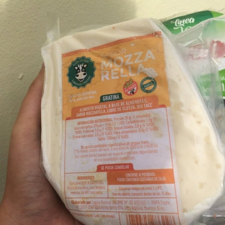 photo of Felices Las Vacas Mozzarella  shared by @wanvegan on  20 Jan 2021 - review