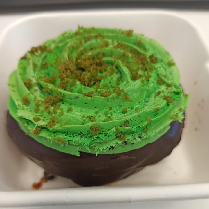 review photo of Chök The Chocolate Kitchen Cronut De Pistacho shared by @joansc91 on 13 Sep 2021 - review