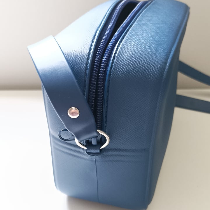 review photo of Colcci Bolsa de techfit shared by @alineok on 30 Nov 2022 - review
