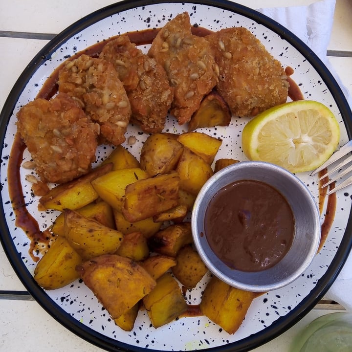photo of Kali Plant-Based Nuggets De Tofu Con Papas shared by @camreggae on  27 Jan 2022 - review
