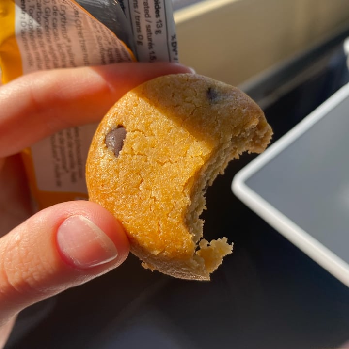 photo of Good To Go Choclatey Chip Blondies shared by @omatkowska on  17 Jul 2022 - review