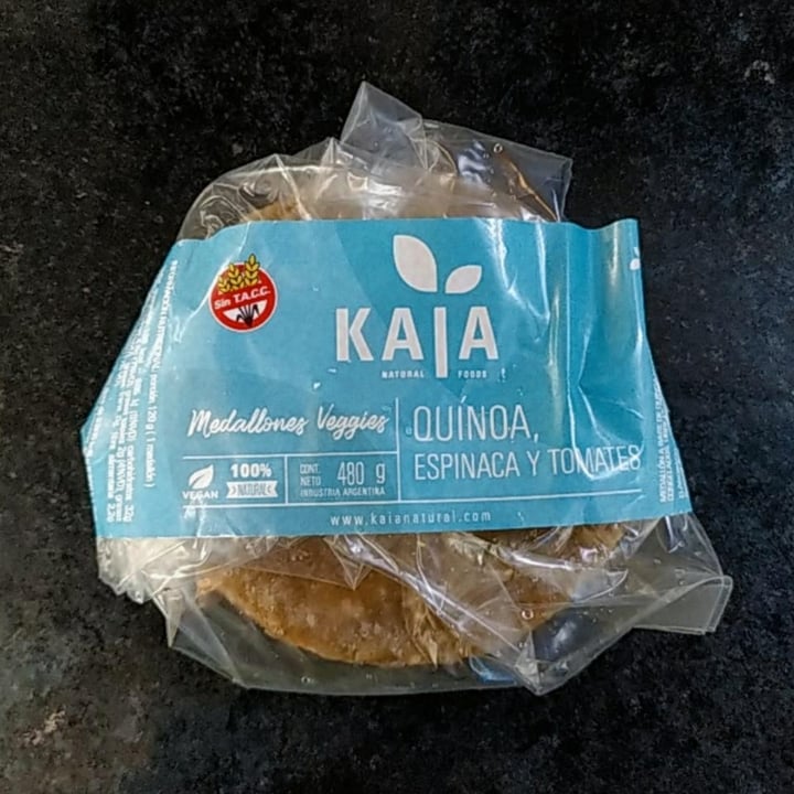 photo of Kaia Natural Foods Medallones de Quínoa, Espinaca y Tomates shared by @agoslandolfi on  01 Nov 2021 - review