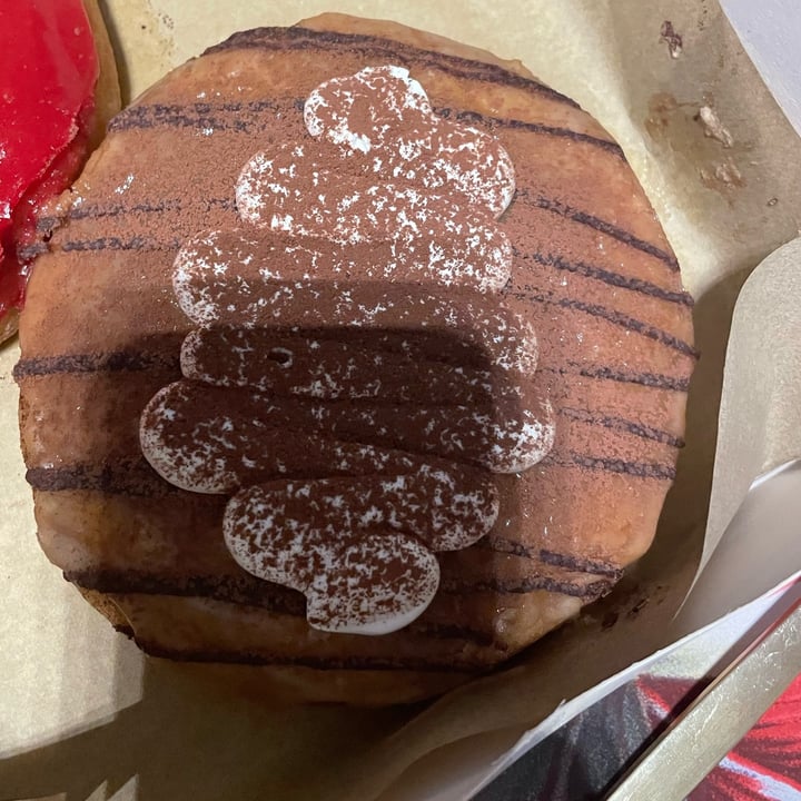 photo of VegAmazing Doughnuts Donut tiramisú shared by @ggj on  21 Aug 2022 - review