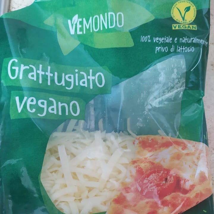 photo of Vemondo Grattugiato Vegano shared by @fede85 on  03 Sep 2022 - review