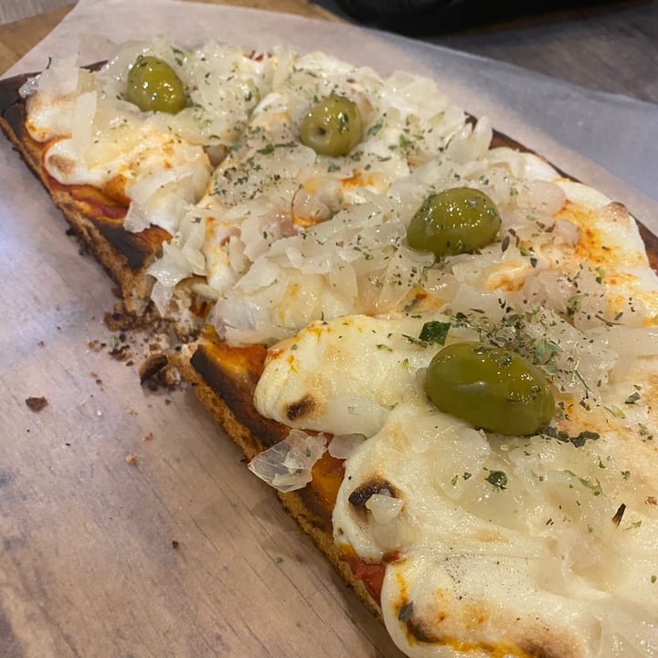 review photo of Los Carolinos Restó Fugazzeta Vegana shared by @juligoldman on 01 Apr 2021 - review