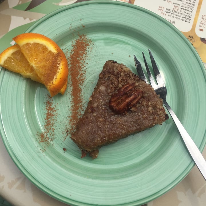 photo of Bagels & Beans Pecan pie shared by @sylviavankampen on  31 Jul 2020 - review