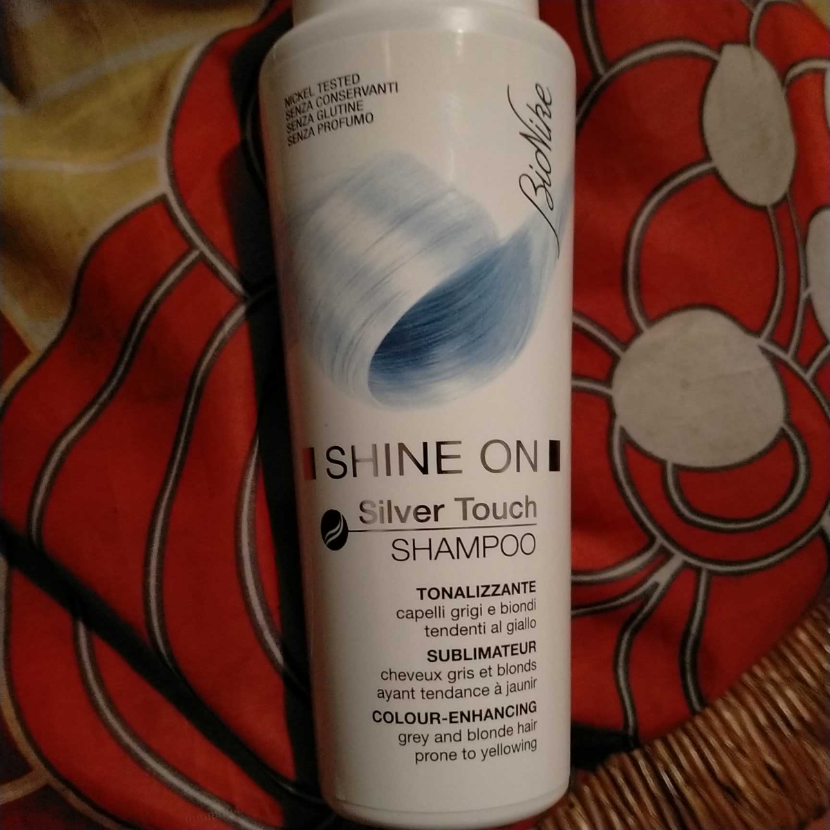 Bionike Shine on silver touch Shampoo Review | abillion