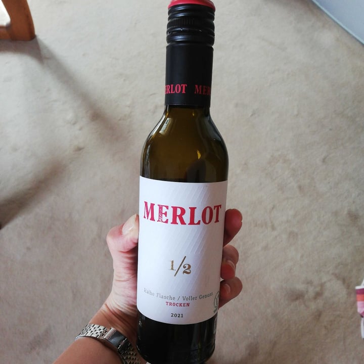 photo of Merlo vegan Merlot shared by @ilaria0 on  15 Apr 2022 - review