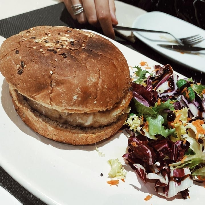 review photo of Bambú Hamburguesa de Arroz shared by @petivermello on 29 Oct 2021 - review
