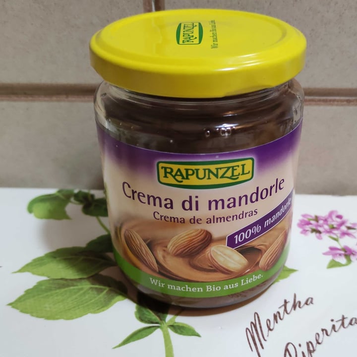 photo of Rapunzel Rapunzel Crema di mandorle shared by @silviaebasta on  10 Mar 2022 - review