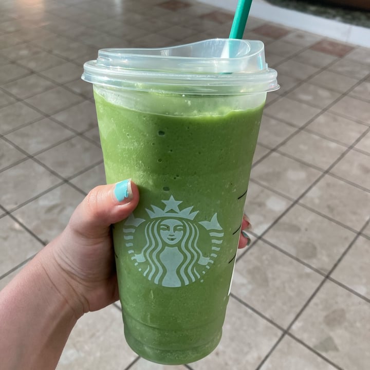 photo of Starbucks Matcha Frappuccino shared by @disney12 on  06 Apr 2022 - review