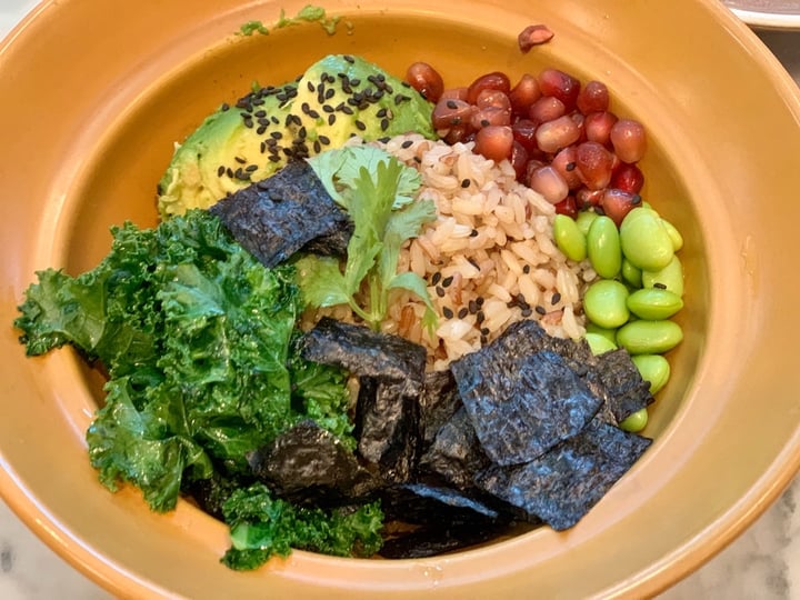 photo of The Living Cafe brown rice veggie bowl shared by @tejsrav on  23 Mar 2020 - review