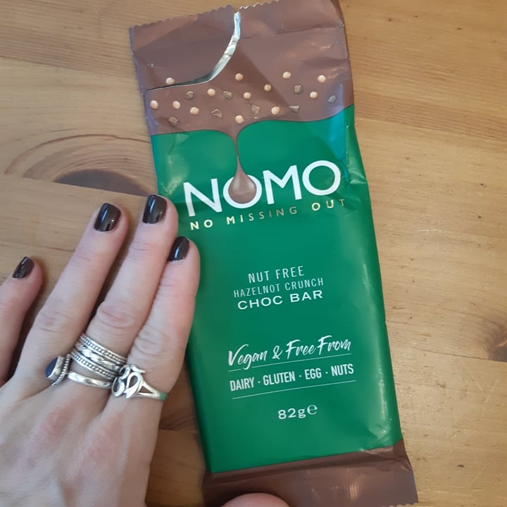 photo of NOMO Hazelnot Crunch Chocolate Large Bars shared by @veganeileen on  30 May 2021 - review