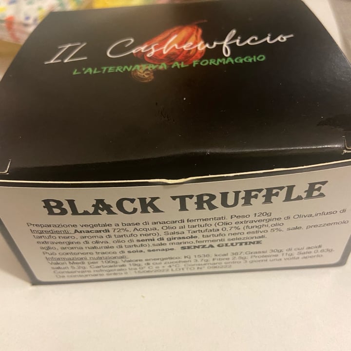 photo of Il CashewFicio Black Truffle shared by @giulia83 on  31 May 2022 - review