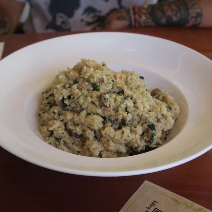 photo of La Hoja Verde Mushroom Quinoa Risotto shared by @vgntraveler on  09 Sep 2020 - review
