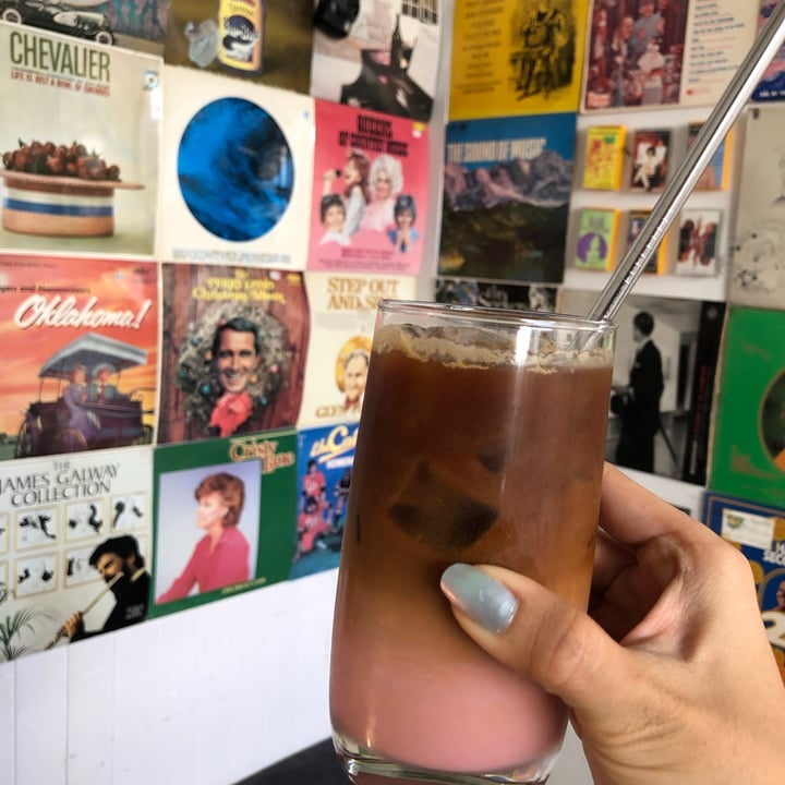 photo of Pour and Twist Strawberry coffee shared by @lifewithlaurel on  03 Jul 2020 - review