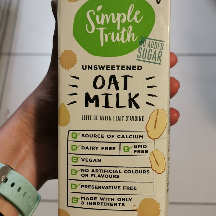 photo of Simple Truth Oat Milk shared by @ferrykranklin on  18 Sep 2021 - review