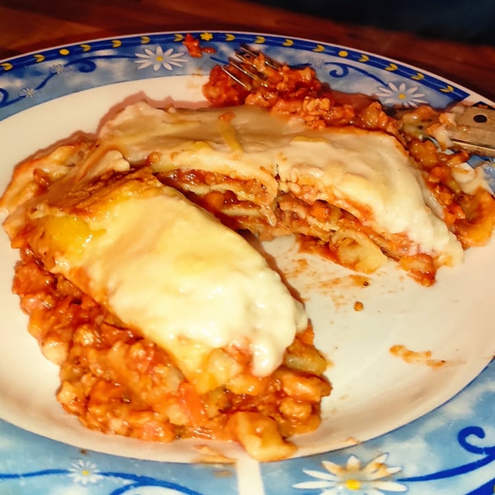 photo of Vemondo Vegan Lasagna shared by @soyflake on  26 Oct 2022 - review