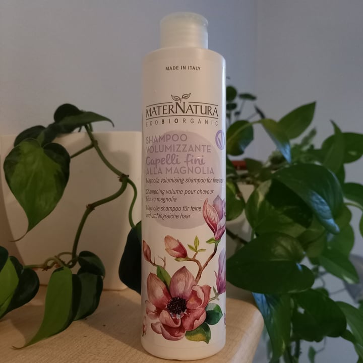 review photo of MaterNatura Shampoo Volumizzante Alla Magnolia shared by @erimarialt on 23 Dec 2021 - review