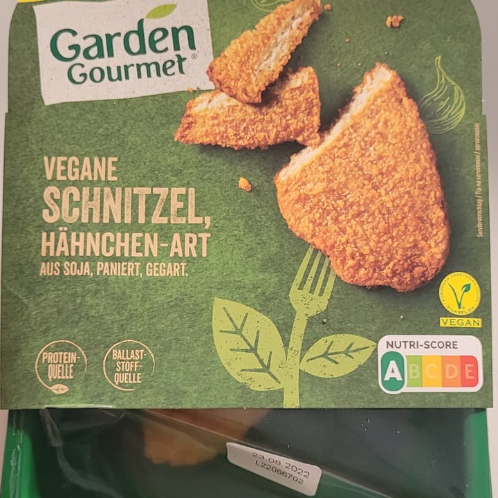 photo of Garden Gourmet Vegane Schnitzel shared by @ersy90 on  26 Aug 2022 - review