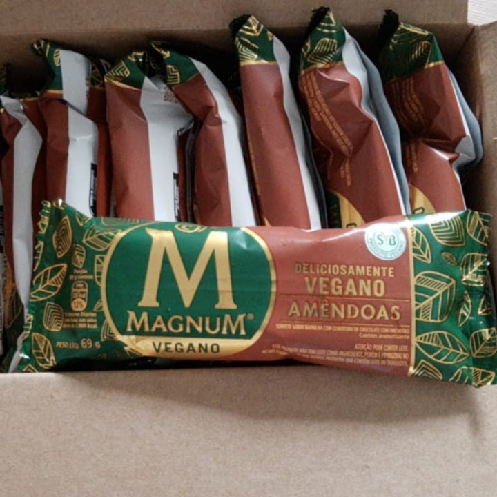 review photo of Magnum Magnum Vegan Almond shared by @karinaidalire on 11 Jul 2021 - review