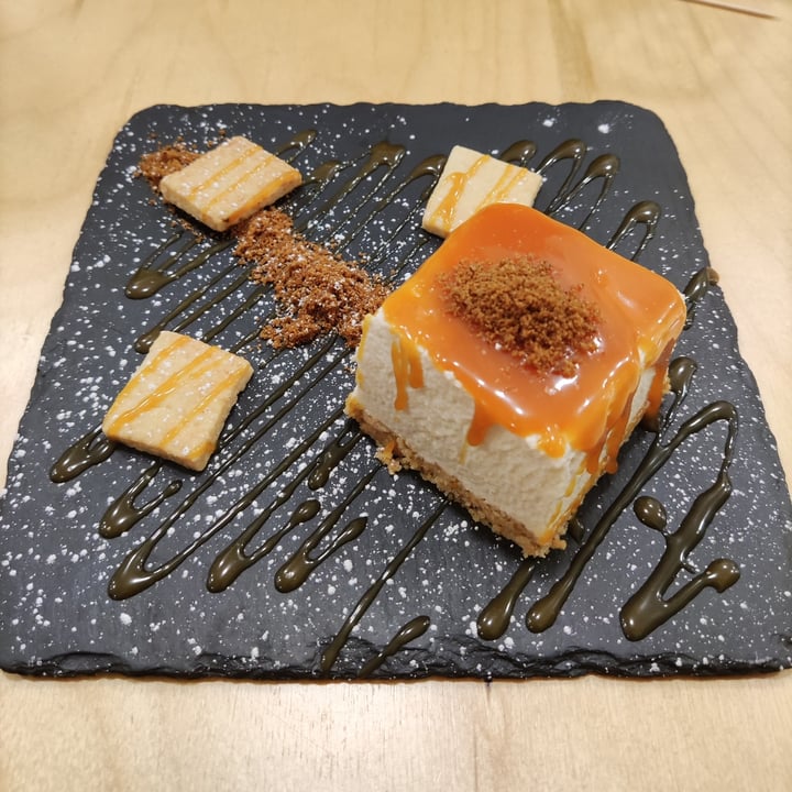 photo of Cavò Bistrot Cashew cake shared by @jessiveneziani on  06 Sep 2021 - review