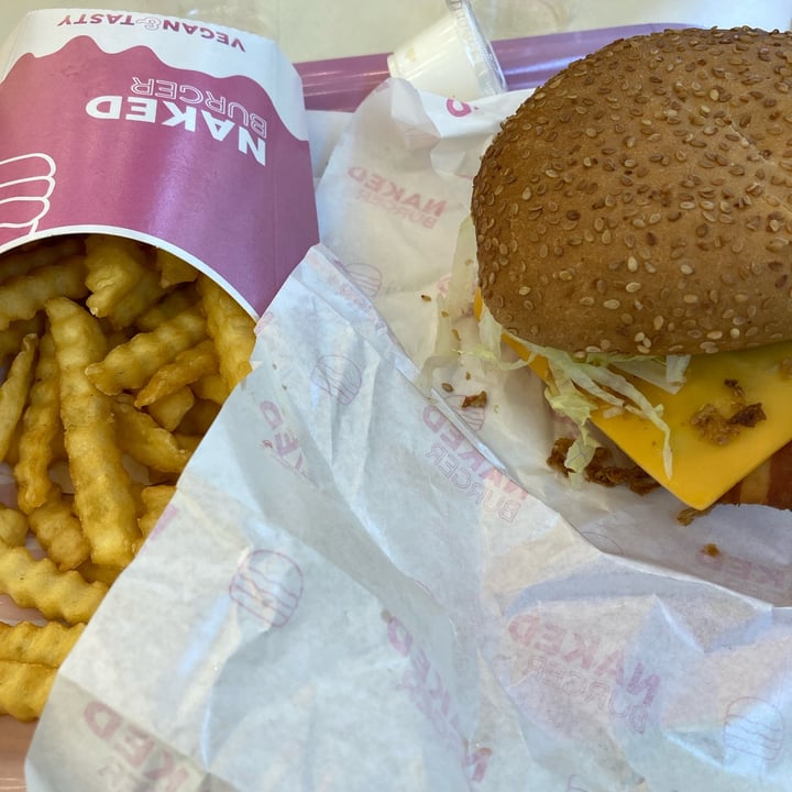 photo of Naked Burger - Vegan & Tasty Chicken Bacon shared by @itsfab on  29 May 2022 - review