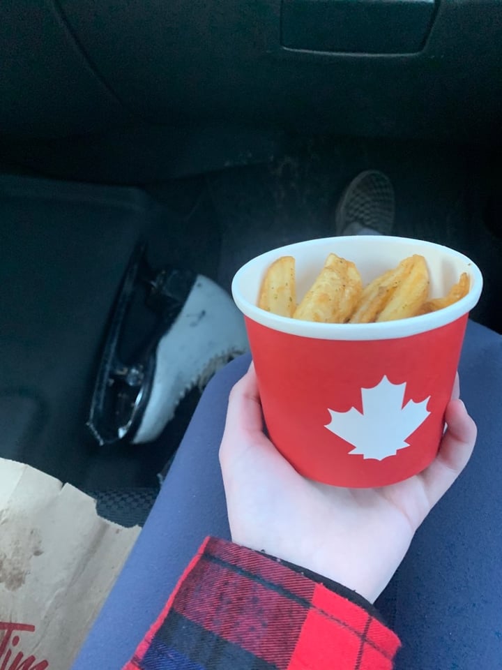 review photo of Tim Hortons Potato Wedges shared by @veganmegandl on 14 Jan 2020 - review