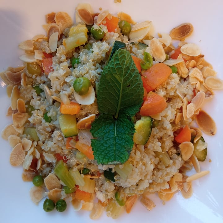 review photo of Prestin Quinoa Vegana shared by @morganafregonese on 08 Jul 2022 - review