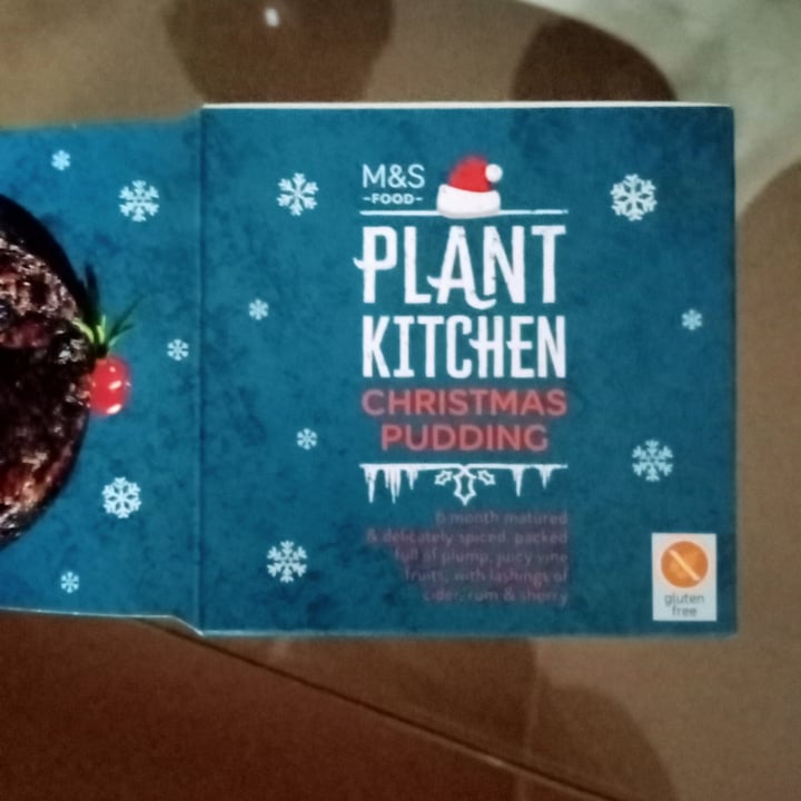review photo of Plant Kitchen (M&S) Christmas Pudding shared by @maiwennmia on 14 Dec 2021 - review