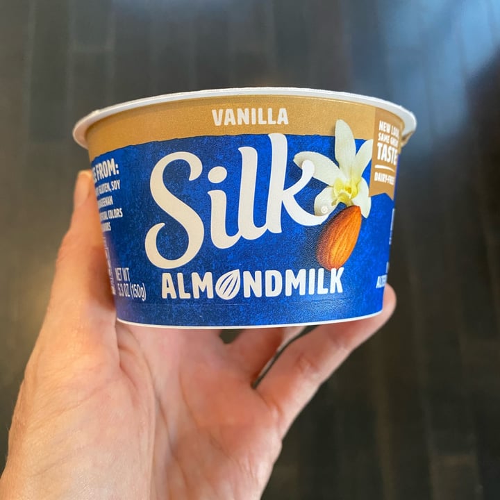 photo of Silk Almond milk vanilla yoghurt shared by @beckyyy on  16 Dec 2021 - review