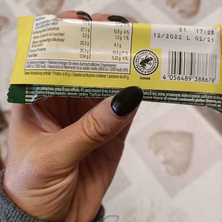 photo of Lidl Supermarket Vegan Protein Bar Gusto brownie shared by @angelina79 on  20 Oct 2022 - review