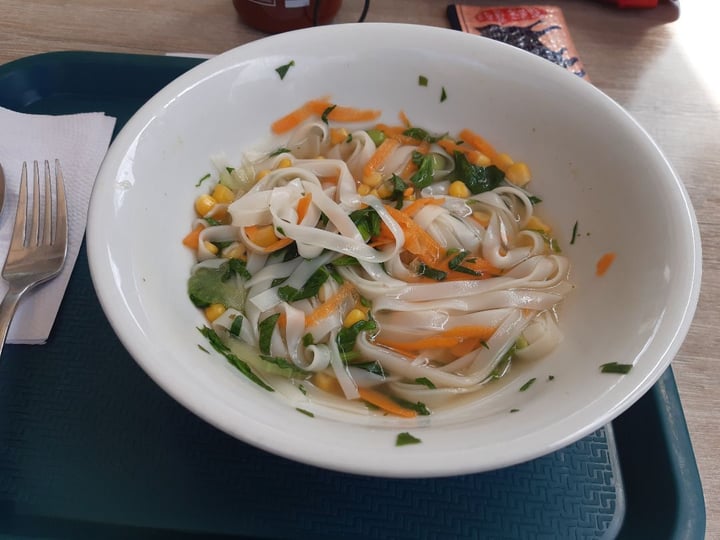 photo of Freshii Sopa De Vegetales Asiáticos shared by @veggienabogota on  03 Oct 2019 - review