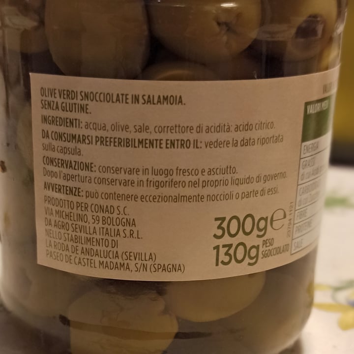 photo of Conad Olive verdi snocciolate in salamoia shared by @rominamia on  19 Sep 2022 - review