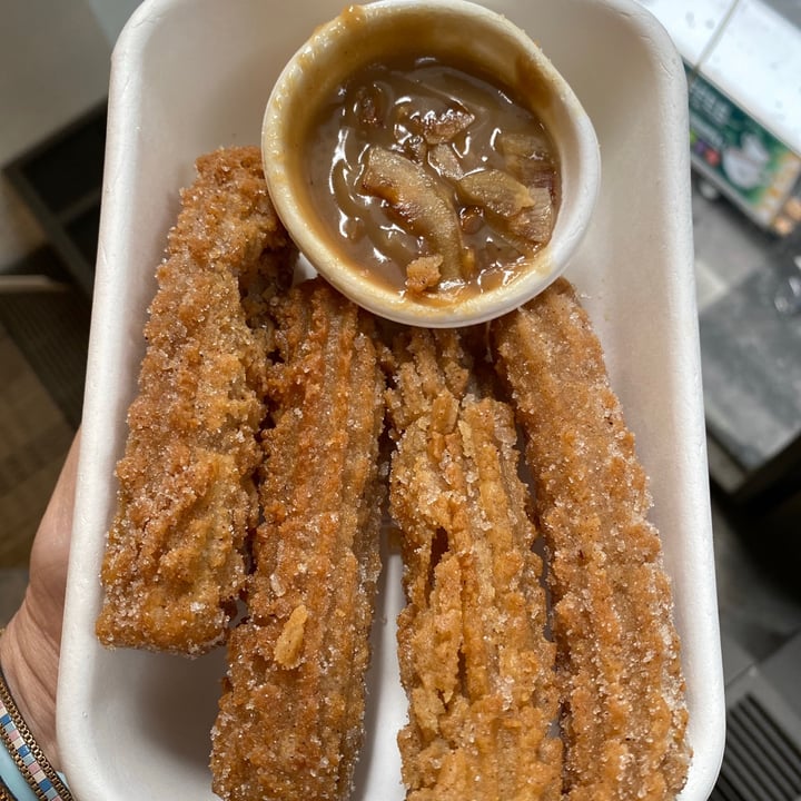 photo of Jajaja Plantas Mexicana Churros With Coconut Dulce De Leche shared by @veganfoodcrazy on  25 Sep 2020 - review