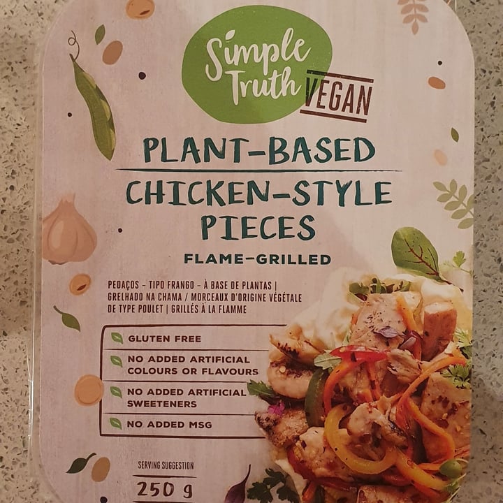 photo of Simple Truth Plant based chicken Style Pieces shared by @aaronjooste on  24 Aug 2021 - review