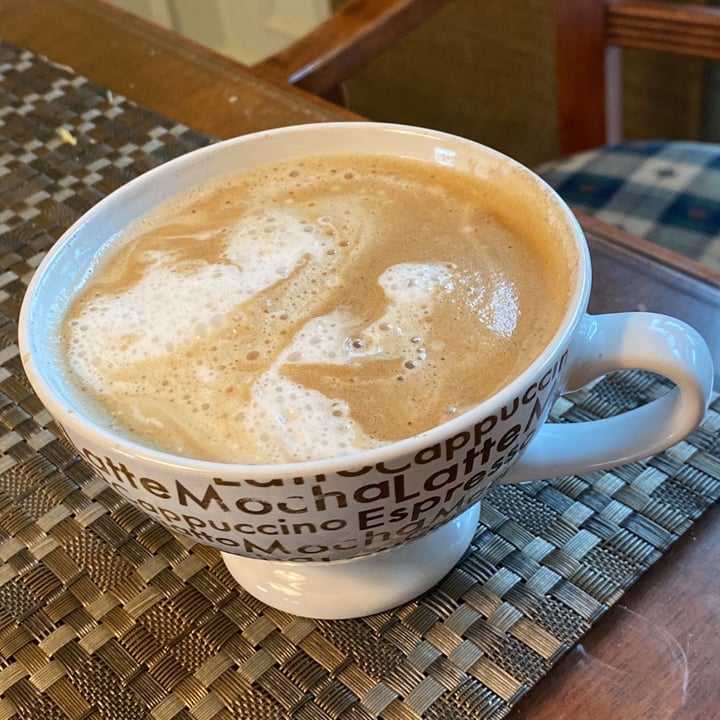 review photo of Starbucks Almond milk and oat milk Caramel macchiato creamer shared by @metalftw on 18 Sep 2022 - review