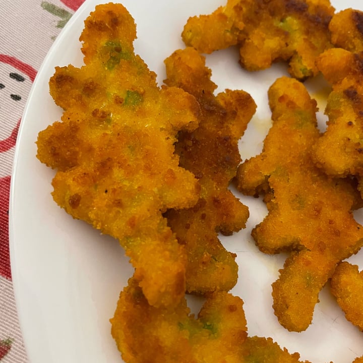 photo of Monissa dino nuggets shared by @sgretel on  18 Aug 2022 - review