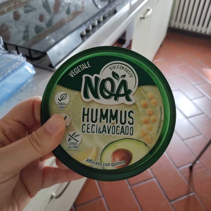 photo of Natura Sì Humms ceci e avocado shared by @iiredhel on  12 Apr 2022 - review