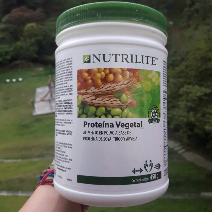 photo of Nutrilite All Plant Protein Powder shared by @veganizandomed on  20 Jan 2021 - review