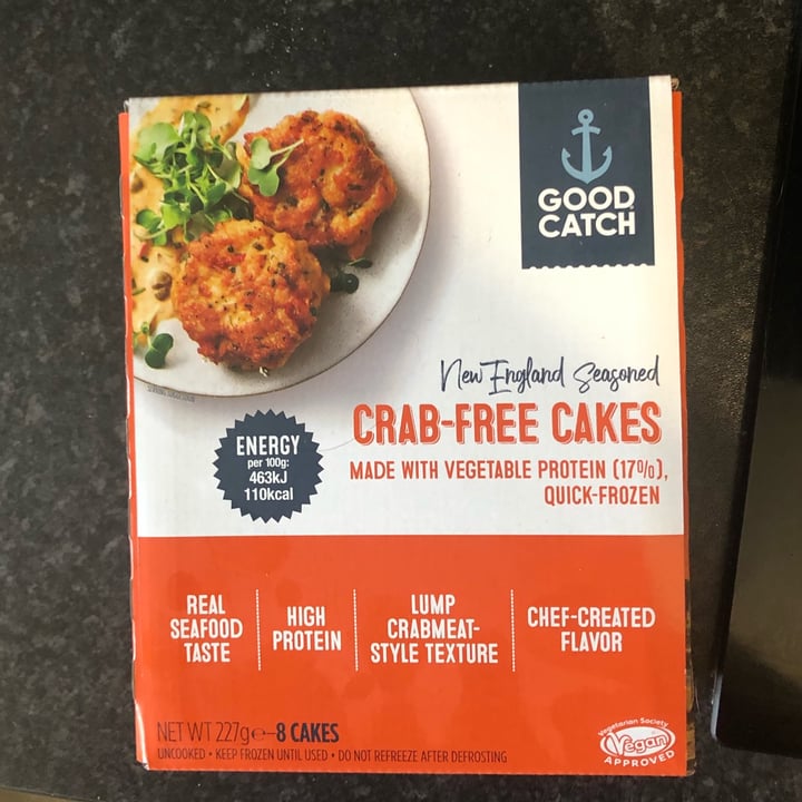 photo of Good Catch Plant Based Crab Cakes shared by @katiesgalaxy on  14 Dec 2021 - review